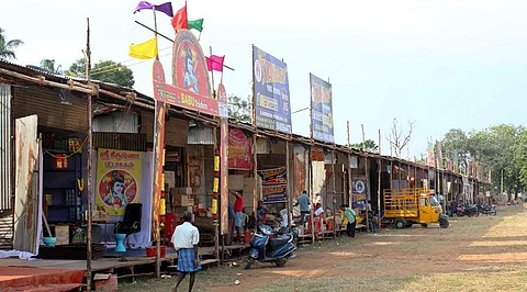 தீவுத்திடலில் பட்டாசு விற்பனை தொடங்கியது