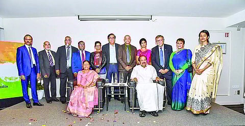 பிரான்ஸில் முதலாம் உலகப் போர் நினைவுச் சின்னம்: வெங்கய்ய நாயுடு திறந்து வைத்தார்