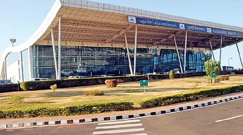 புதுச்சேரி விமான நிலைய விரிவாக்கம்: நிலம் அளிக்குமா தமிழகம்?