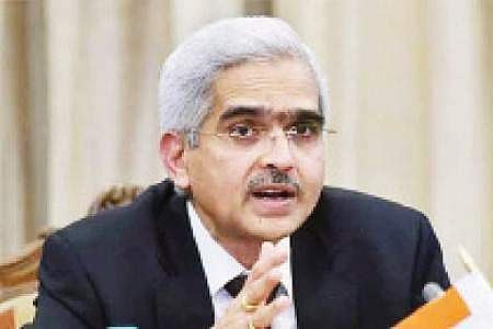 வங்கிகள் கடன் வழங்கும் திறனை அதிகரிக்க வேண்டும்