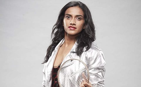 உலக டூர் ஃபைனல்ஸ்: இறுதிச்சுற்றுக்கு முன்னேறினார் பி.வி.சிந்து