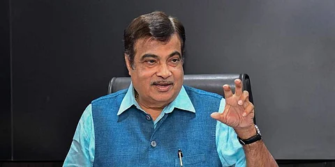 சாலை விபத்துக்களை தவிர்க்கவே கூடுதல் அபராதம் விதிப்பு: மத்திய அமைச்சர் நிதின் கட்கரி விளக்கம்