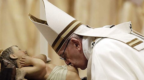 இன்று கிறிஸ்துமஸ் திருநாள்: தலைவா்கள் வாழ்த்து