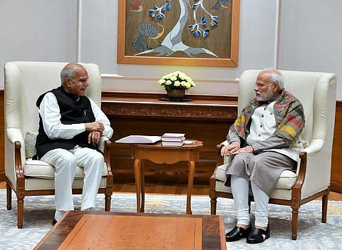 பிரதமருடன் ஆளுநர் சந்திப்பு: முக்கியப் பிரச்னைகள் குறித்து ஆலோசனை