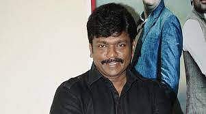 'பாசம் என்ற ஒற்றையடிப் பாதையில் இருந்து விலகி தாம்பத்யம் என்ற தேசிய நெடுஞ்சாலைக்குள் நுழையப் போகிறாங்க!' நடிகர் பார்த்திபன் எழுதியதைப் படித்து வாழ்த்தினார் ரஜினிகாந்த்!