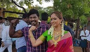 சிவகார்த்திகேயனுக்கு வில்லியாகி மிரட்டும் நடிகை சிம்ரன்!
