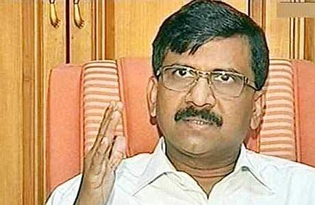 நமது ஏவுகணைகள் ராஜபாதையில் காட்சிக்கு வைப்பதற்கு மட்டுமே பயன்படுத்தப்படுமா?: மத்திய அரசுக்கு சிவசேனை கேள்வி