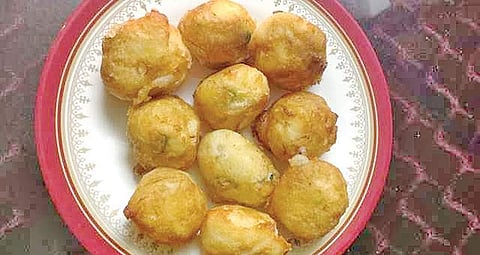 ஆரோக்கிய உணவுகள்: மரவள்ளிக்கிழங்கு போண்டா