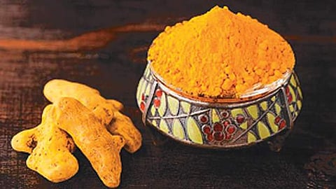 ஆயுள் காக்கும் ஆயுர்வேதம்: மஞ்சள் தேய்த்தால் முகத்தில் அரிப்பு!