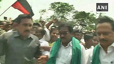 காவிரி மேலாண்மை வாரியம்: போராட்டத்தில் ஈடுபட்ட மு.க.ஸ்டாலின் உள்ளிட்டோர் கைது