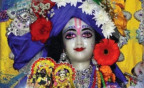 பெருமாளின் அவதாரங்களில் ஒன்றான ஸ்ரீ பலராமர் அவதரித்த தினம் இன்று! 