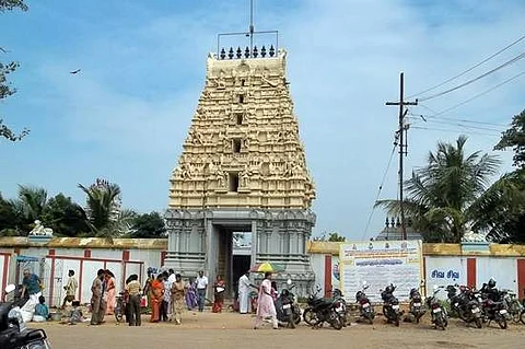 கண்களில் பிரச்னையா? ஞாயிறு கோயிலுக்கு வாங்க! 