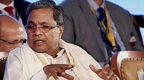 இறக்குமதியான வட இந்தியத் தலைவர்களால் டம்மியாக்கப்பட்ட எடியூரப்பா: கிண்டல் செய்த சித்தராமையா! 