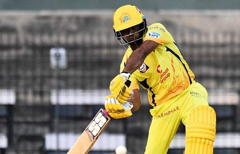 ஐபிஎல்: சென்னை சூப்பர் கிங்ஸ் 4 விக்கெட் இழப்புக்கு 211 ரன்கள்