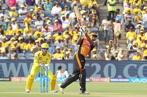 ஷிகர் தவன் அதிரடி: சென்னைக்கு 180 ரன்கள் வெற்றி இலக்கு