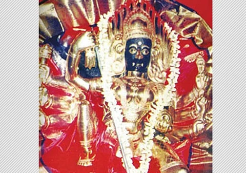 தில்லை காளியம்மன் கோயிலில் இன்று தேரோட்ட திருவிழா
