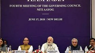 மத்திய அரசின் திட்டங்களை மாநில முதல்வர்கள்தான் முன்னெடுக்க வேண்டும்: நிதி ஆயோக் கூட்டத்தில் பிரதமர் மோடி பேச்சு 