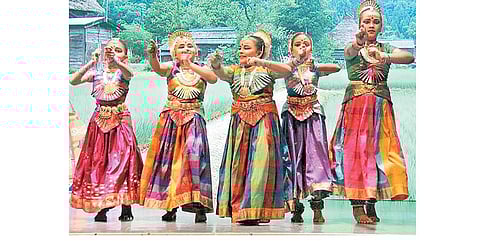 மெய்ச்சிர்க்க வைத்த மலேசிய தமிழ்க் குழந்தைகள்!