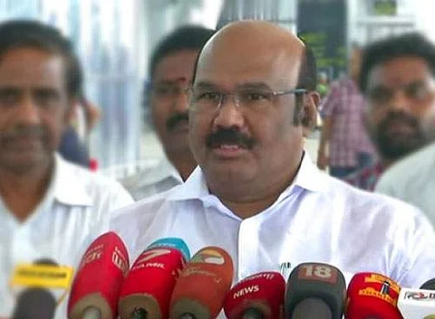 பாஜகவுக்கு சான்றிதழ் கொடுக்க நான் சென்சார் போர்டு அதிகாரி இல்லை: அமைச்சர் ஜெயகுமார்    
