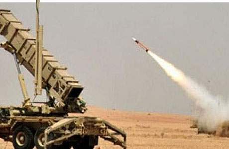 சவூதி அரேபியா: யேமன் கிளர்ச்சியாளர்கள் ஏவுகணை வீச்சு