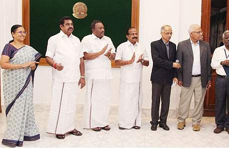 திருச்சியில் நவீன வன மர விதை மையம்: முதல்வர் பழனிசாமி திறந்து வைத்தார்