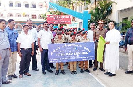 சுற்றுச்சூழல் விழிப்புணர்வு பேரணி