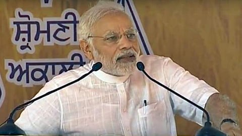 காங்கிரஸின் கவனம் எல்லாம் ஒரு குடும்பத்தின் வளர்ச்சி மீதுதான்: பிரதமர் மோடி சாடல்