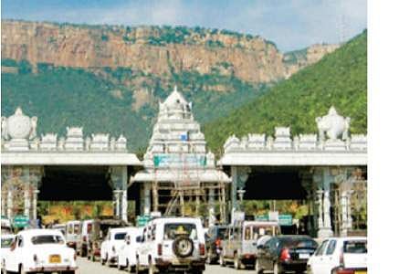 திருமலையில் வேற்று மதப் பிரசாரம் செய்த பெண் கைது 