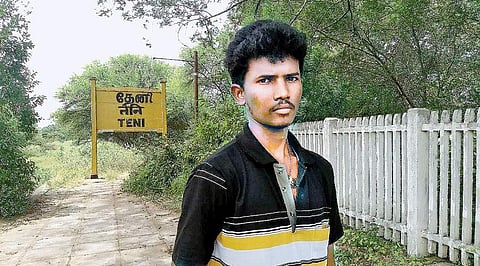 அரசு, வங்கிப் பணியாளர்களை  உருவாக்கும்  ரயில்  நிலையம்...!