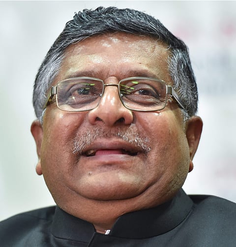 இணையதள தரவுகளை பாதுகாக்க வலுவான சட்டம்: மத்திய அமைச்சர் ரவி சங்கர் பிரசாத் உறுதி