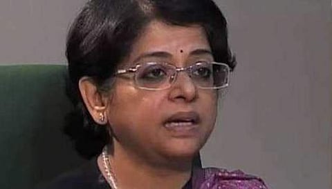 சபரிமலை வழக்கு: பெண் நீதிபதி இந்து மல்ஹோத்ராவின் மாறுபட்ட தீர்ப்பு என்ன?