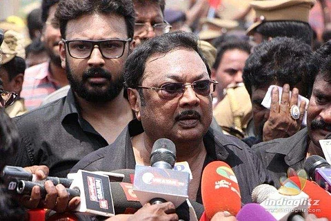 'நான் ஒரு தலைவன் அல்ல; தனி மனிதன்': விசுவாசிகளுக்கு அழகிரி உணர்ச்சிக் கடிதம் 