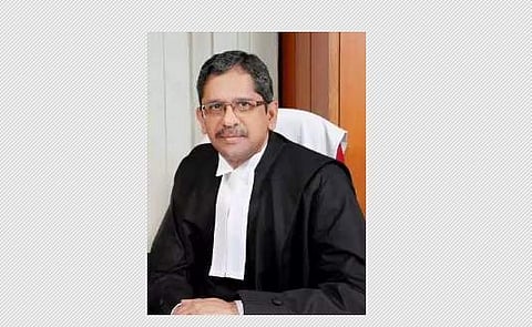 நீதிபதிகள் பயமின்றி முடிவுகளை எடுக்க வேண்டும்