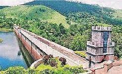 முல்லைப் பெரியாறு விவகாரம்: கேரளா மீது நீதிமன்ற அவமதிப்பு வழக்கு தொடர்ந்த தமிழக அரசு 
