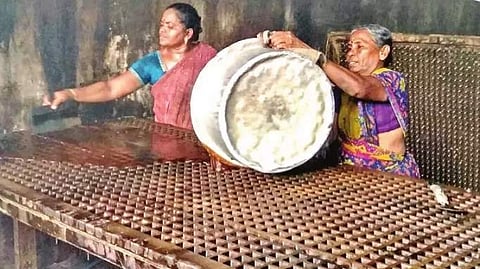 புகழ் மணக்கும் திருச்செந்தூர் சுக்கு கருப்பட்டி