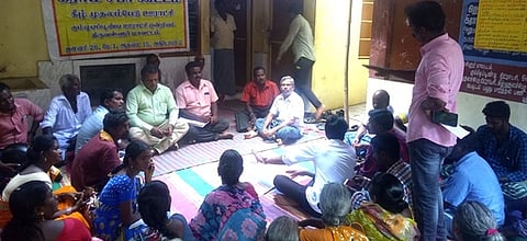 கும்மிடிப்பூண்டி அடுத்த கவரப்பேட்டையில் நடைபெற்ற கீழ்முதலம்பேடு ஊராட்சிகிராம சபை கூட்டம்