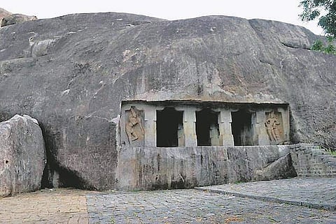 மண்டகப்பட்டு குடைவரைக் கோயில்