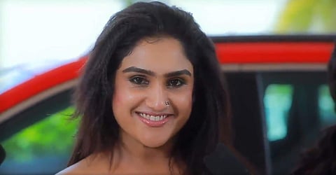 இனிமேல் தான் பிரச்னையே: சின்னத்திரையில் அறிமுகமாகியுள்ள வனிதா விஜயகுமார்!