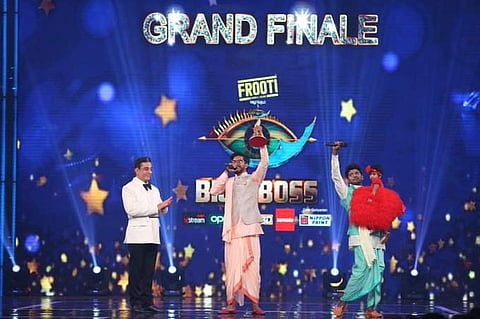 'அன்பு அனாதை இல்லை' - உலக மக்களின் மனங்களை வென்ற பிக் பாஸ் டைட்டில் வின்னர் முகேன்!