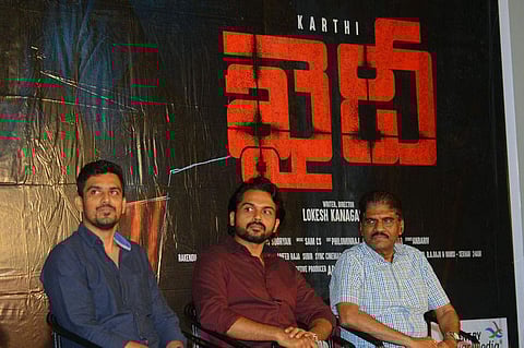 கைதி படத்தின் சக்சஸ்மீட் ஸ்டில்ஸ்