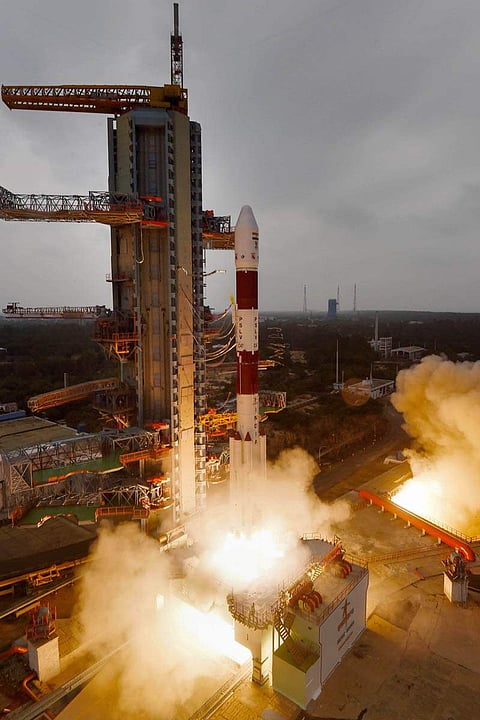 விண்ணில் பாய்ந்தது பி.எஸ்.எல்.வி. சி-47