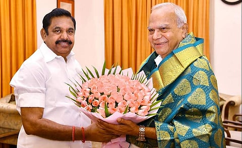 ஆளுநர் பன்வாரிலால் புரோஹித்துடனான முதல்வர் பழனிசாமியின் சந்திப்பு நிறைவு