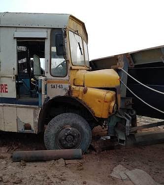 விபத்துக்குள்ளான வாகனம்.