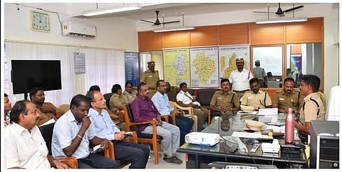 சாலை பாதுகாப்பு குறித்து ஆலோசனைக் கூட்டம்