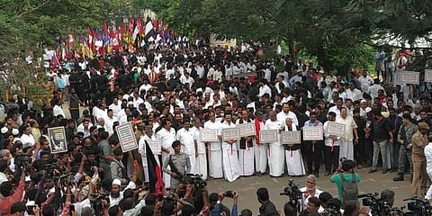 குடியுரிமைத் திருத்தச் சட்டத்திற்கு எதிராக ஸ்டாலின் தலைமையில் பேரணி தொடங்கியது