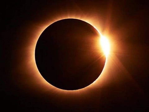 அச்சப்பட வேண்டியதா, சூரிய கிரகணம்? - அறிவியல் உண்மை என்ன?