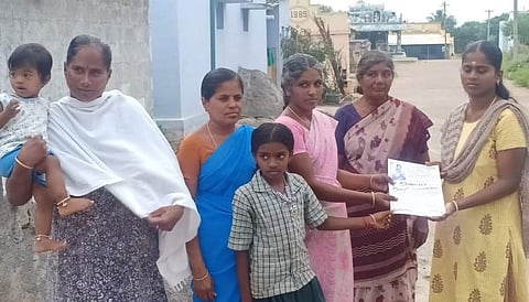 வாய்ப்பு கொடுங்கள்.. சாதித்துக் காட்டுகிறேன்.. நாமக்கல்லில் பார்வையற்ற பெண் துணிச்சல் பிரசாரம்