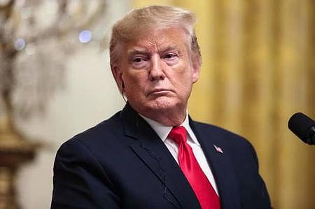 அதிபர் டிரம்ப் போர் அதிகாரங்களைக் கட்டுப்படுத்தி அமெரிக்கா தீர்மானம்