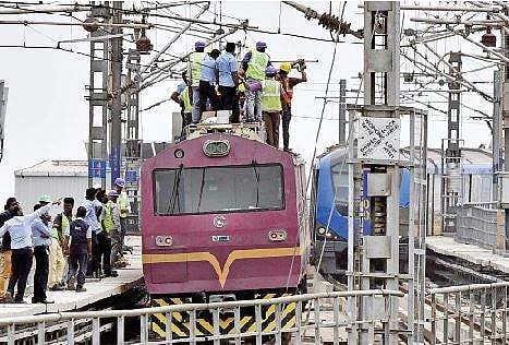 உயர் அழுத்த மின்கம்பியில் பழுது: மெட்ரோ ரயில் சேவை பாதிப்பு