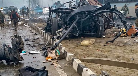 பயங்கரவா‌த தாக்குதலில் ராணுவ வீரர்கள் வீரமரணம்